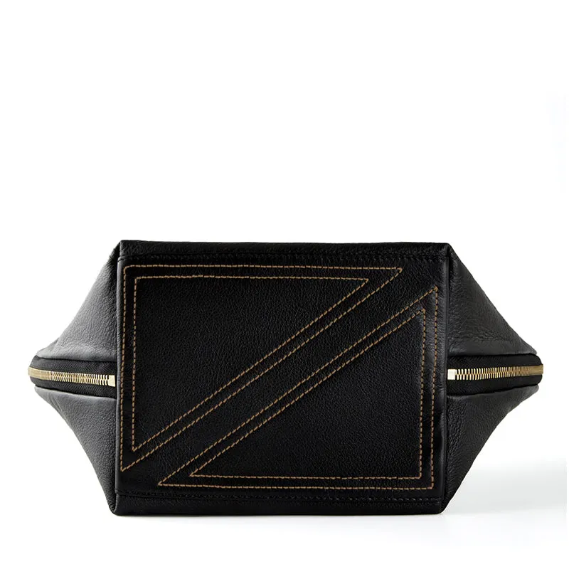 KUSSHI | Black Leather Makeup Bag