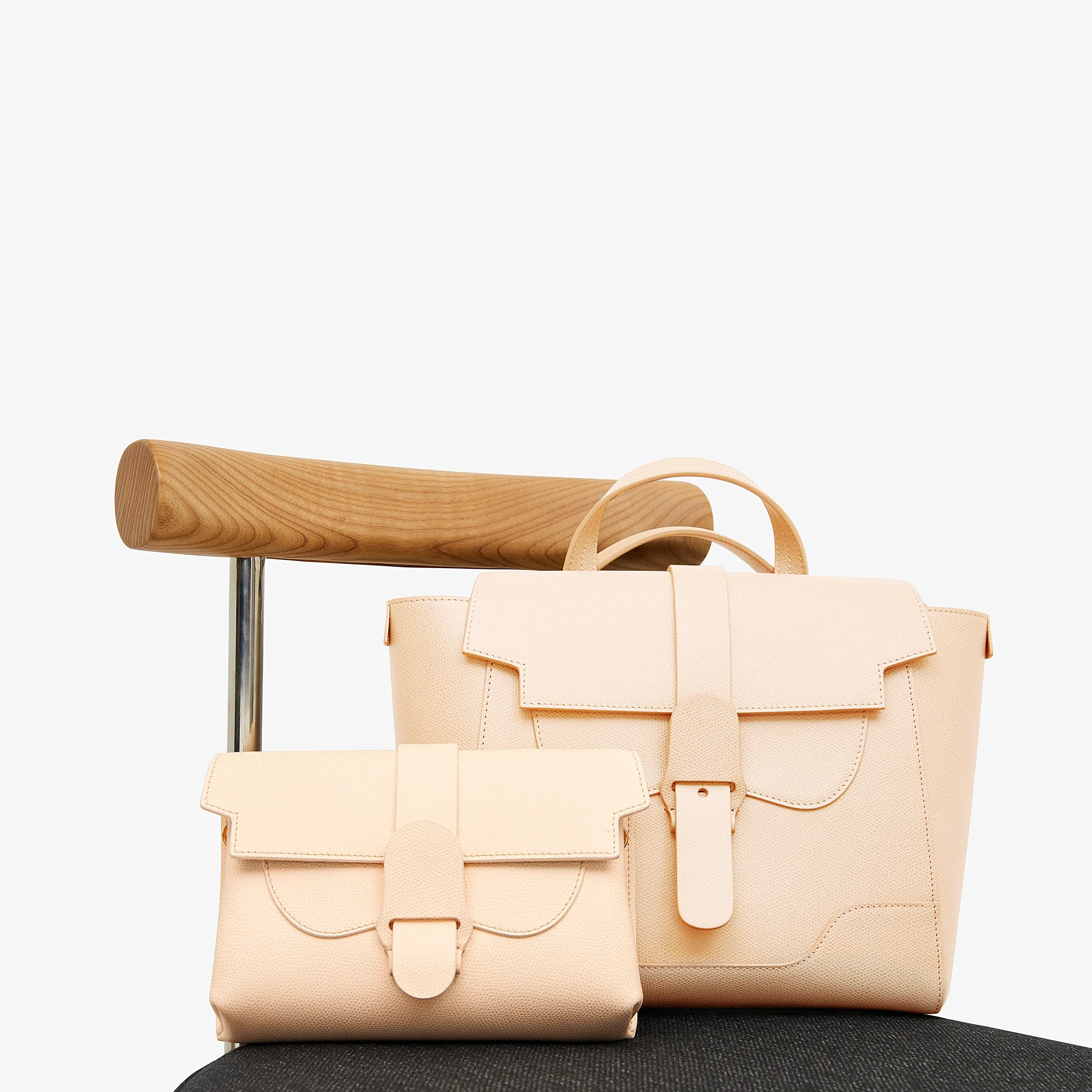 M.M.LaFleur x SENREVE Aria Belt Bag :: Chablis