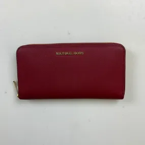 Wallet Designer By Michael Kors  Size: Large